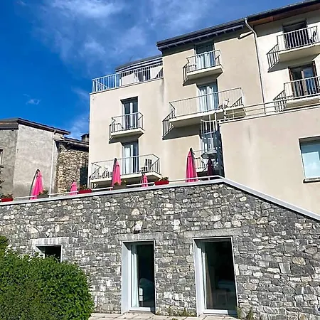 Village De Fleurs Et Neige منتزه العطل